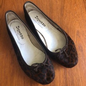 REPETTO LEOPARD BALLERINAS